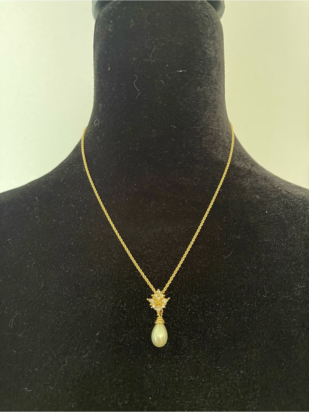 Christian Dior Pendant Necklace